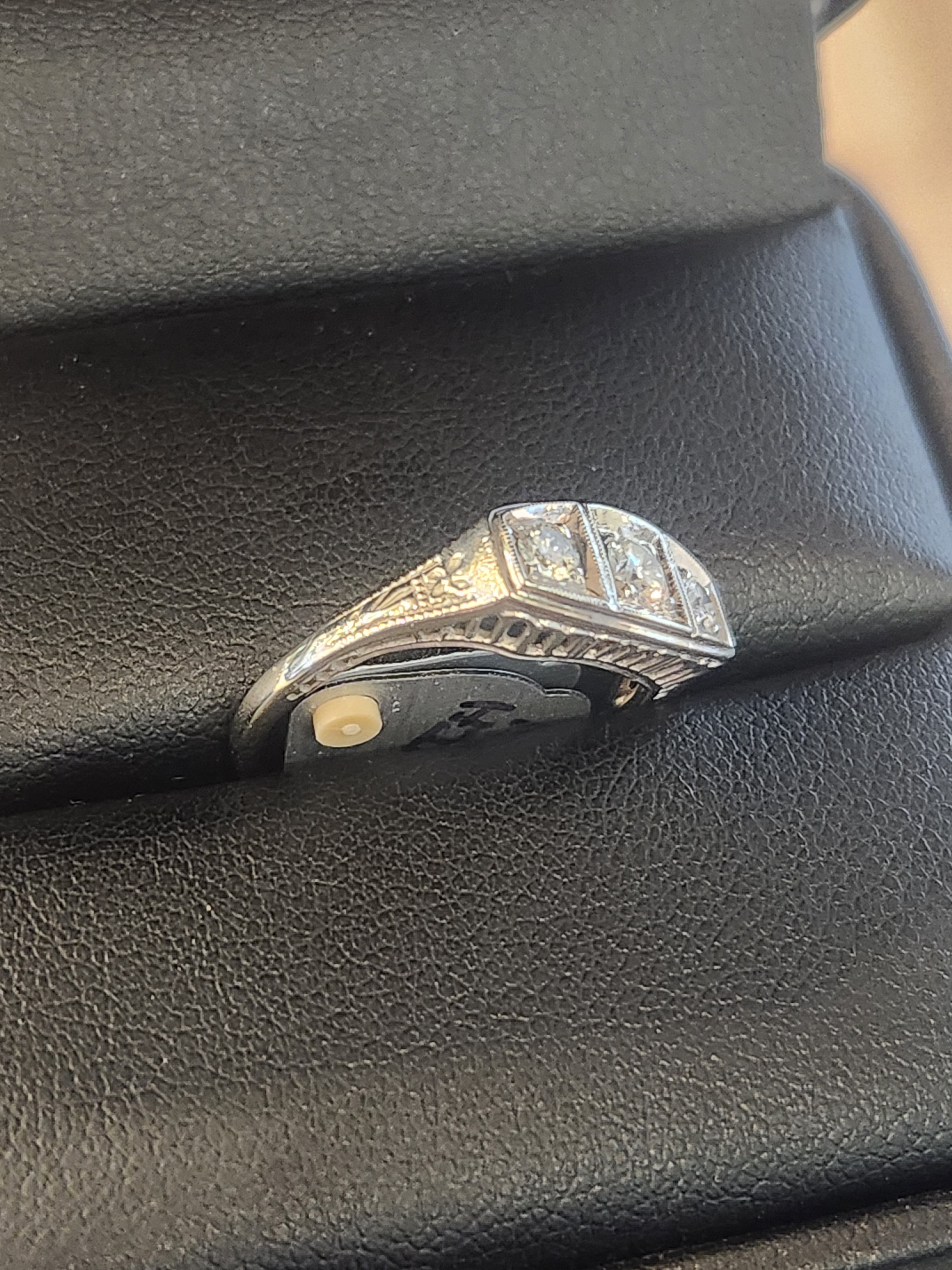 Jewelry 14K White Gold Stunning Filligrie with 3 Diamonds Womens Ring