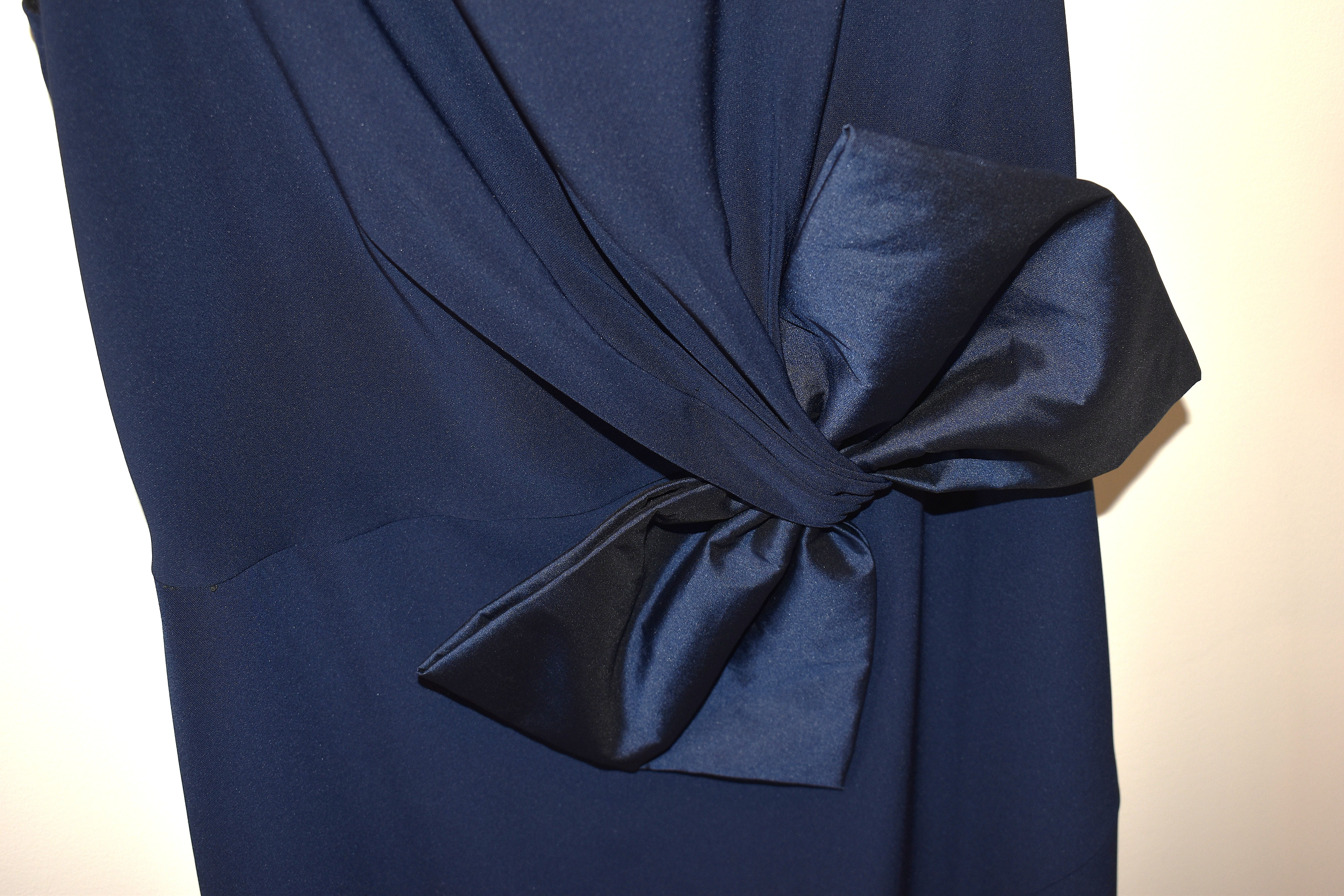 Kevan Hall Dark Blue Ribboned Waist Sheath Dress