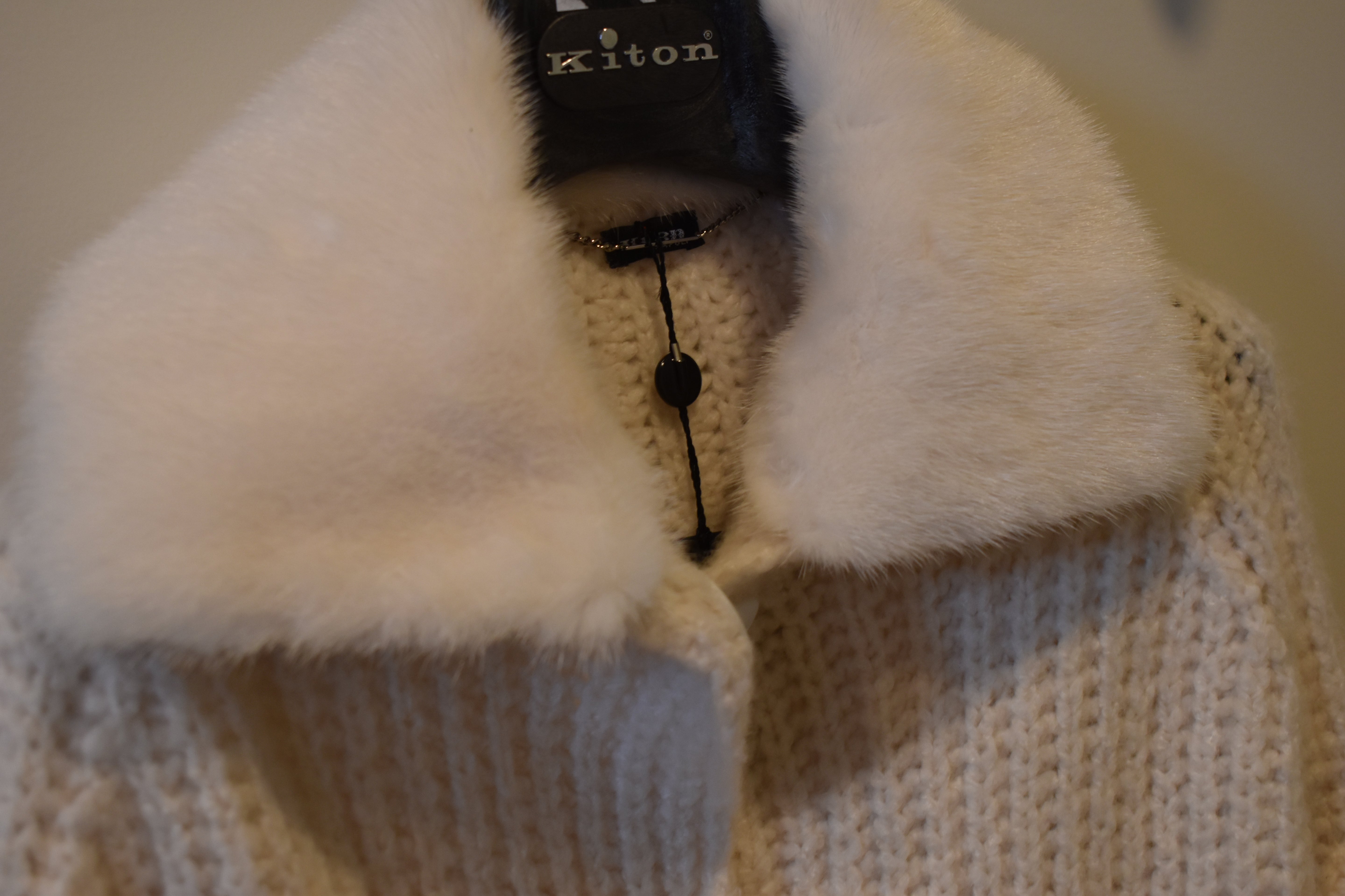 Kiton Cashmere & Silk Winter Knit Short Sleeve Sweater Coat Size 42 EU / 6 US
