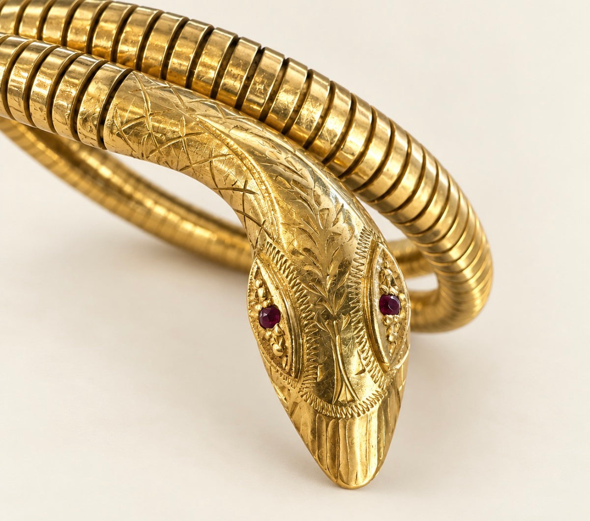 Jewelry 9k Yellow Gold Snake with Red Garnet Eyes Women's Bracelet